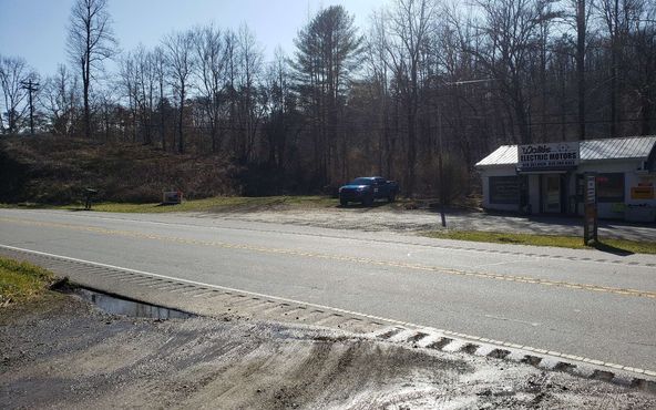 3697 Hwy 64 W, Hayesville, NC 28904